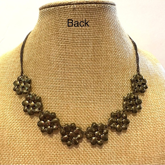 Jade & Jasper Statement Necklace- antique gold w/ flowers green, yellow & clear - Picture 8 of 12